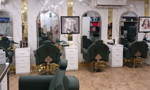 Salon ambience